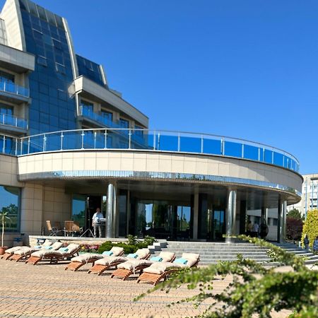 Готель Елада Yuzhne Ngoại thất bức ảnh